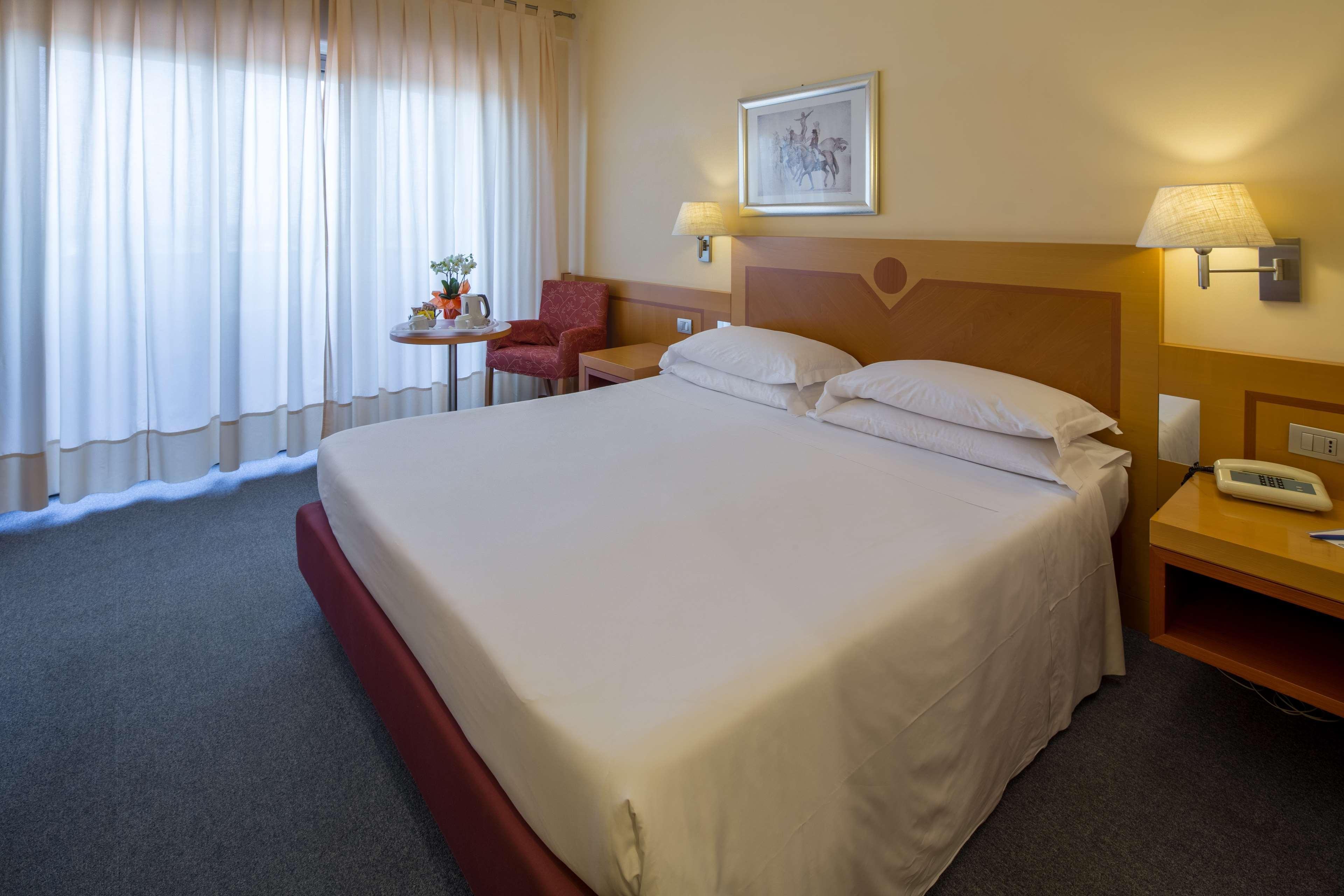 Best Western Hotel I Triangoli Infernetto Εξωτερικό φωτογραφία