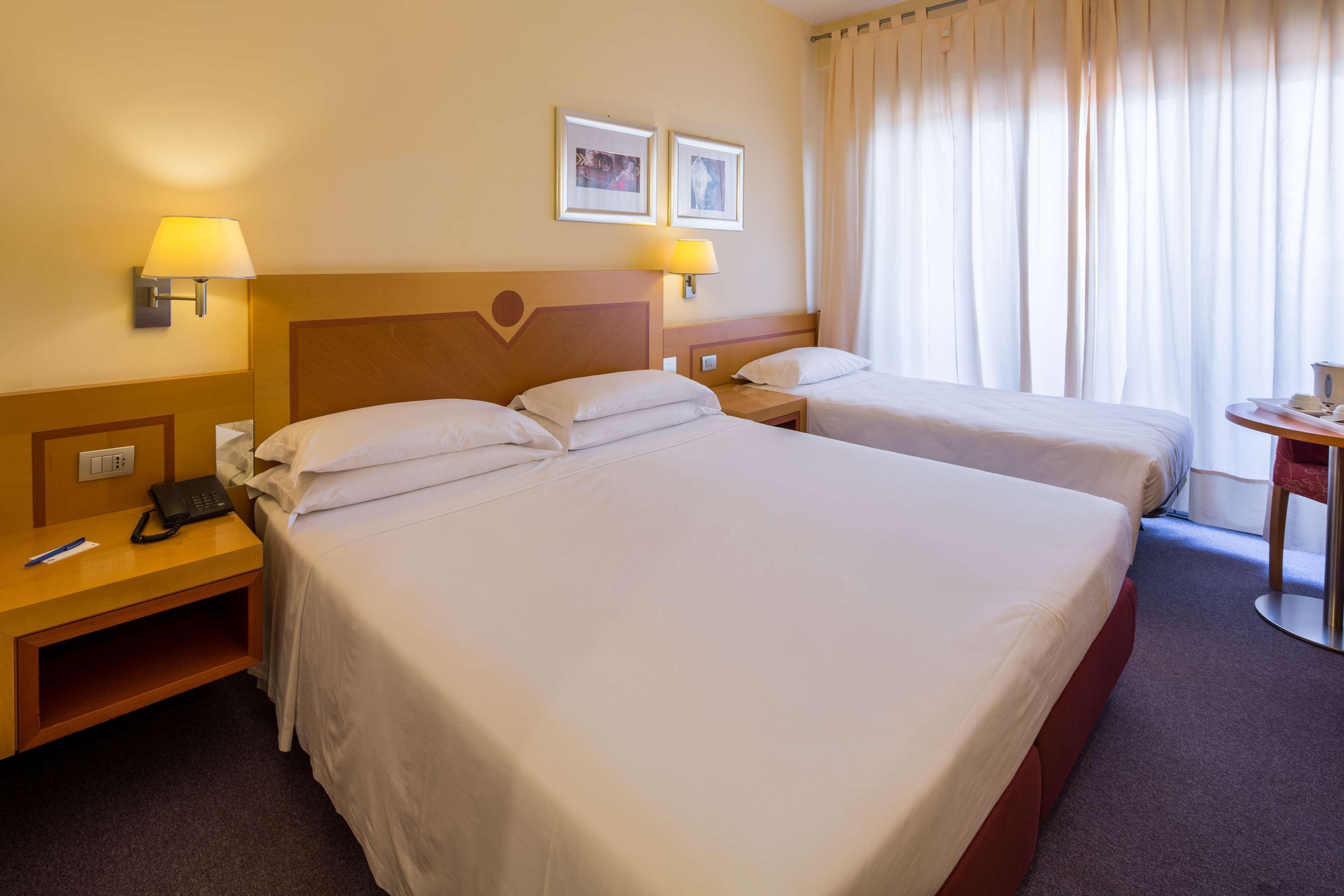 Best Western Hotel I Triangoli Infernetto Εξωτερικό φωτογραφία