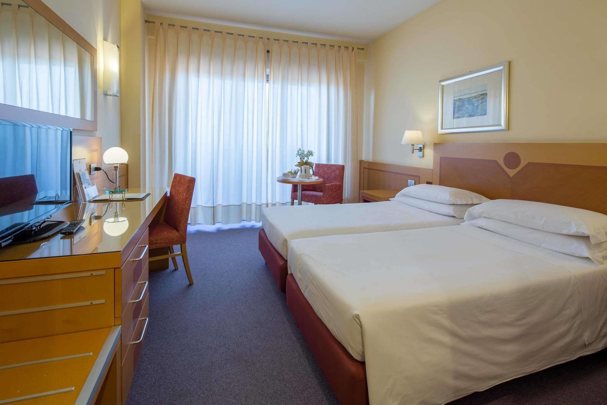 Best Western Hotel I Triangoli Infernetto Εξωτερικό φωτογραφία